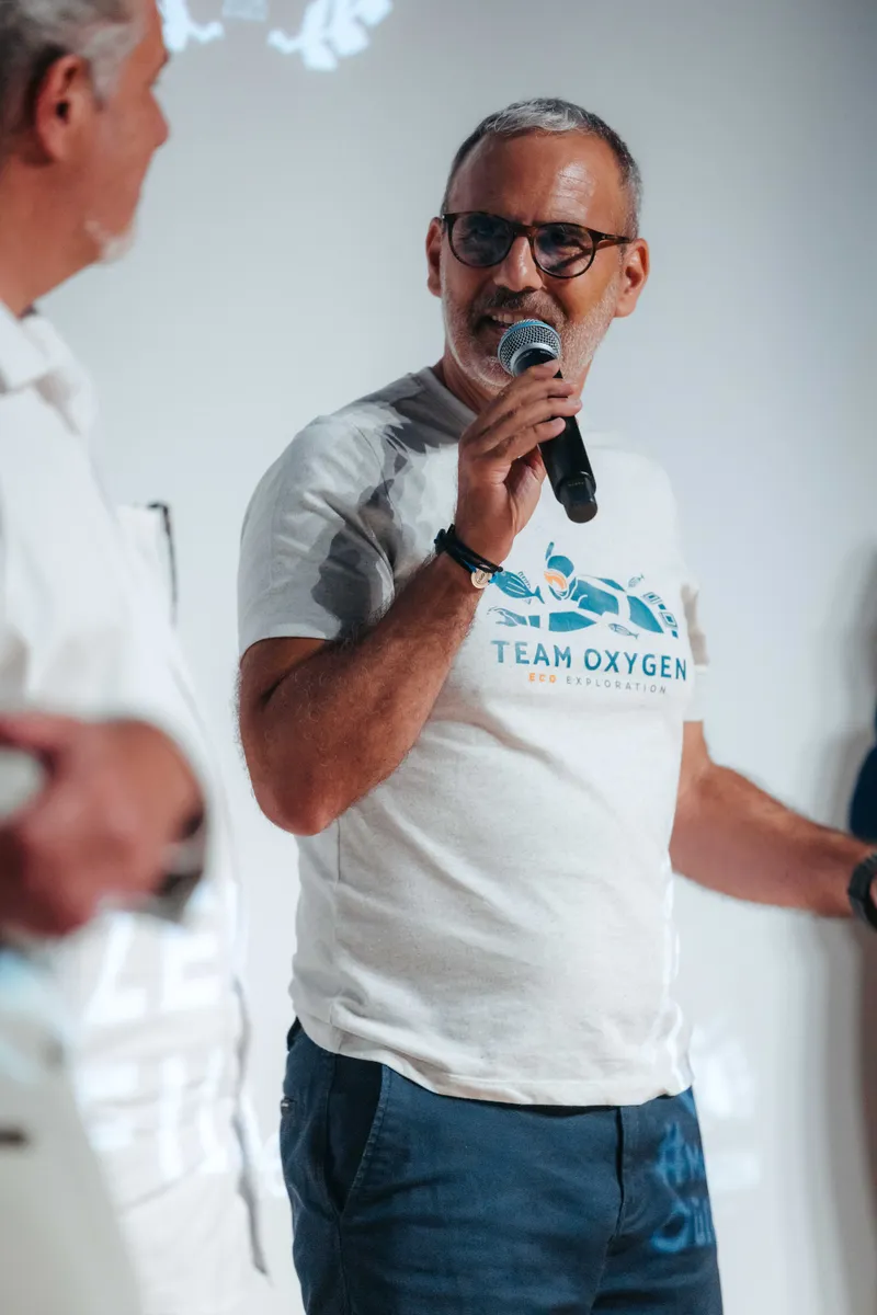 Karim Saari présente le film Oxygène lors de la soirée CITEO à la Villa Cosquer Méditerranée